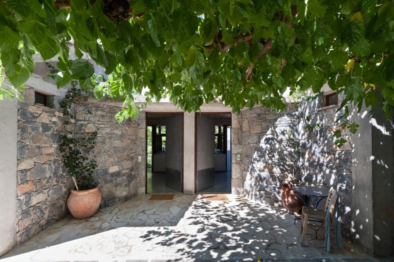 Studios Kyparissi & Spa Tirós Dış mekan fotoğraf